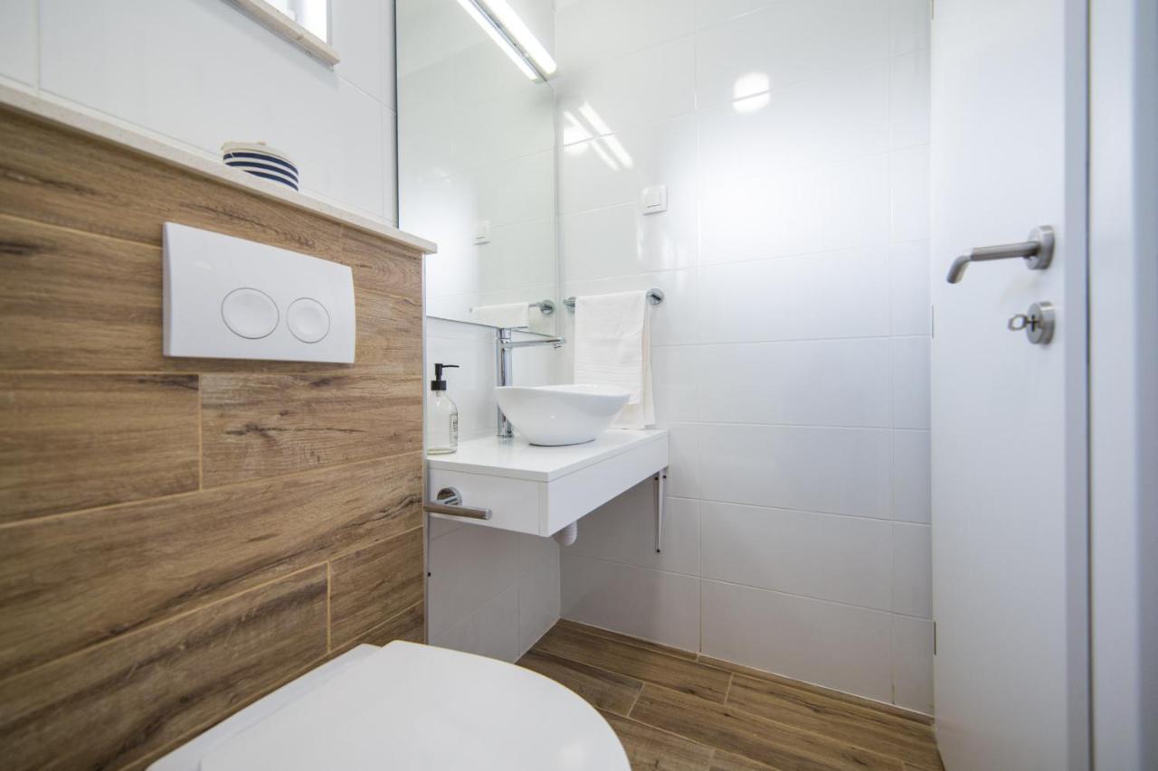 Camping Homes Grot Gradac  Bagian luar foto