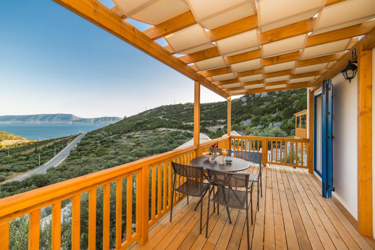 Camping Homes Grot Gradac  Bagian luar foto