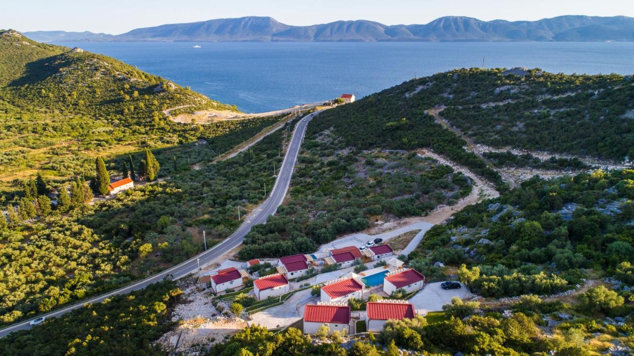 Camping Homes Grot Gradac  Bagian luar foto