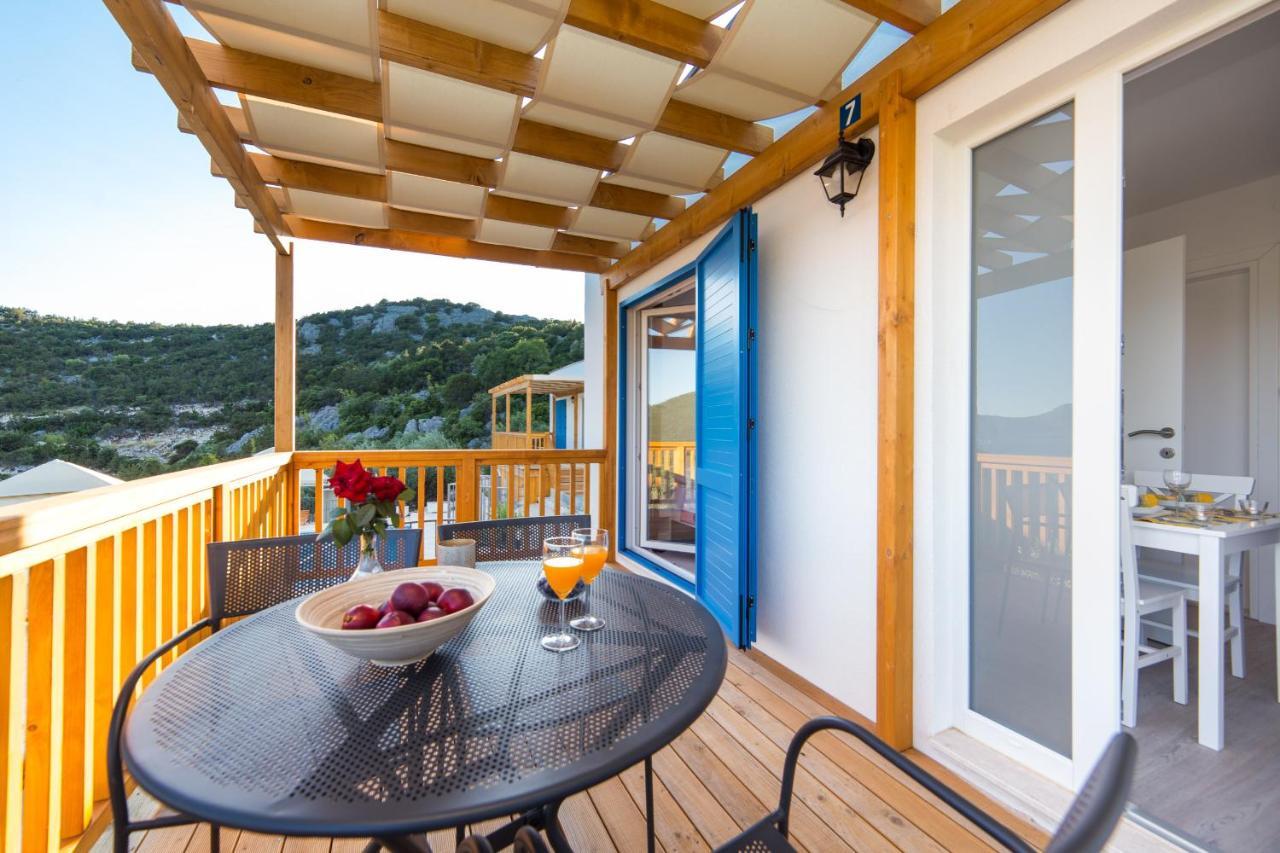Camping Homes Grot Gradac  Bagian luar foto